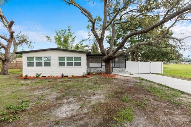715 W Bougainvillea Avenue, TAMPA