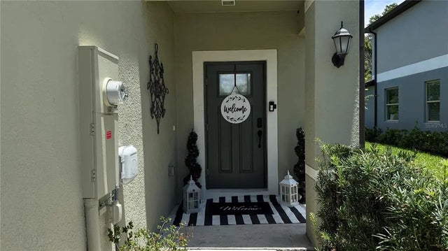 5131 Forum Boulevard, HOLIDAY