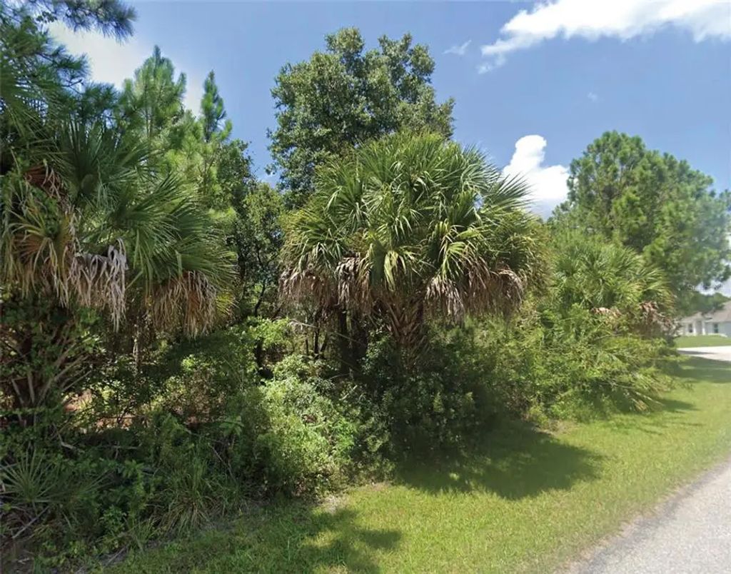 Lacoco Street, NORTH PORT