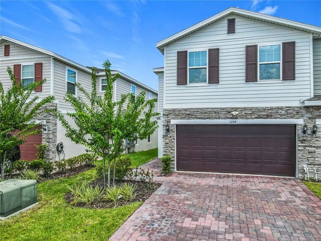 1254 Wispy Cypress Drive, KISSIMMEE