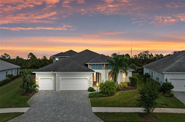 12444 Destin Loop, VENICE