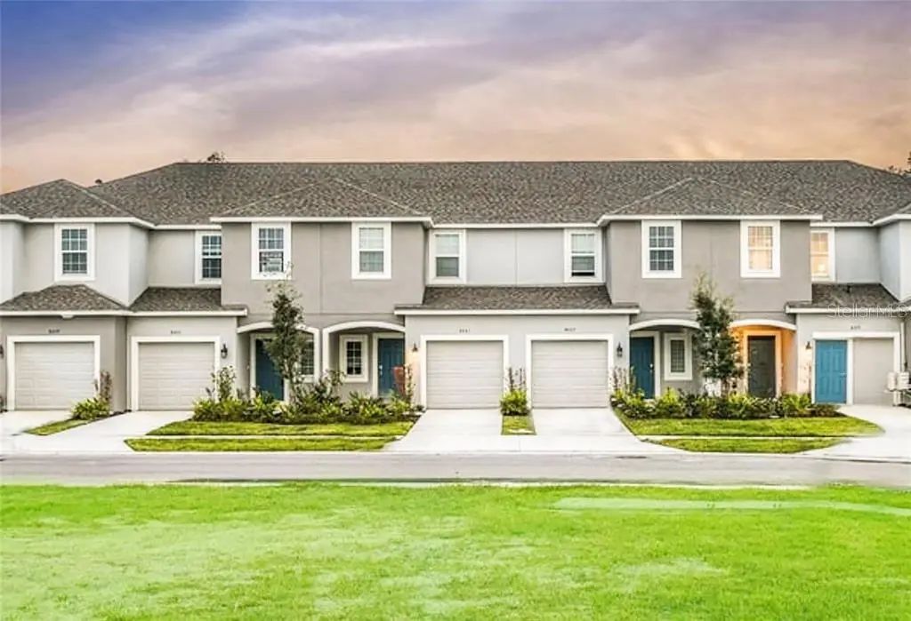 8500 Lunar Skye Street, SARASOTA