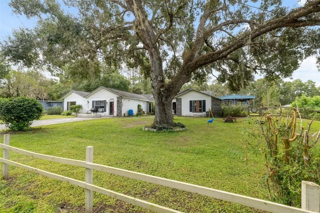 18160 Spangler Avenue, BROOKSVILLE