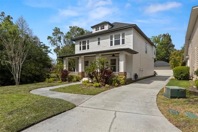 10455 Green Links Drive, TAMPA