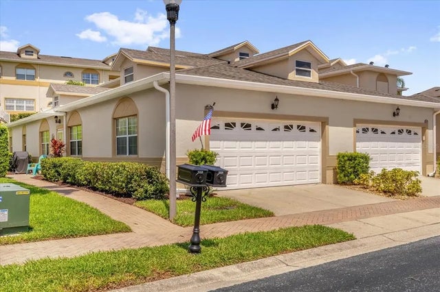 13328 Fountainbleau Drive, CLERMONT