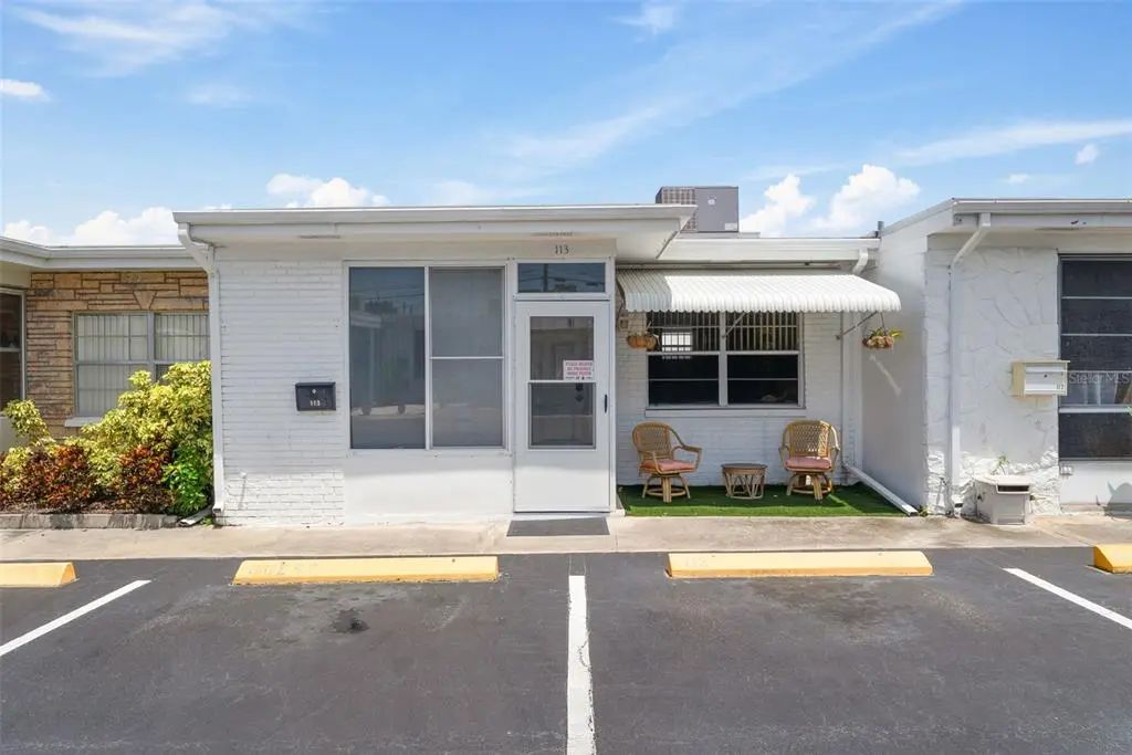 13940 Anona Heights Drive 113, LARGO