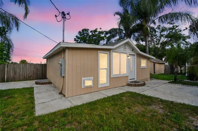 711 Smith Street, CLEARWATER