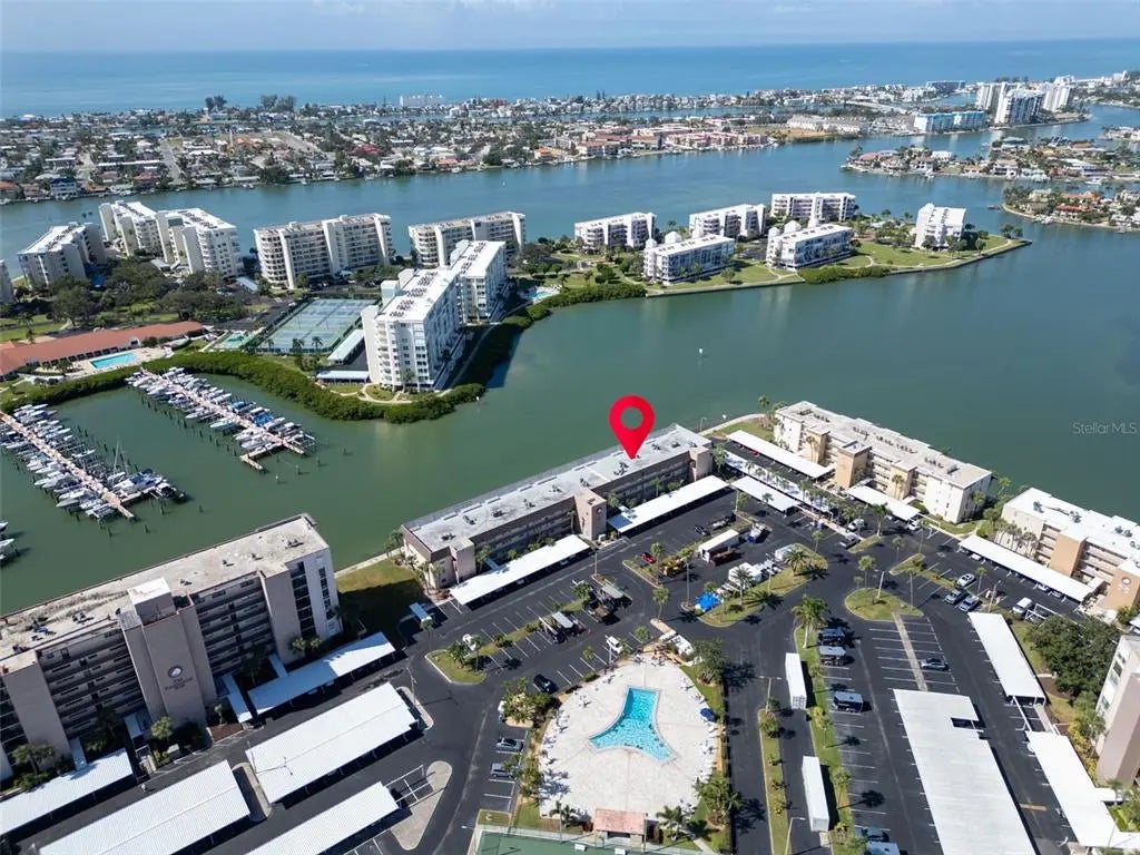 7930 Sun Island Drive S 104, SOUTH PASADENA