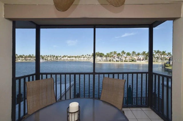 6294 Bahia Del Mar Circle 207, ST PETERSBURG