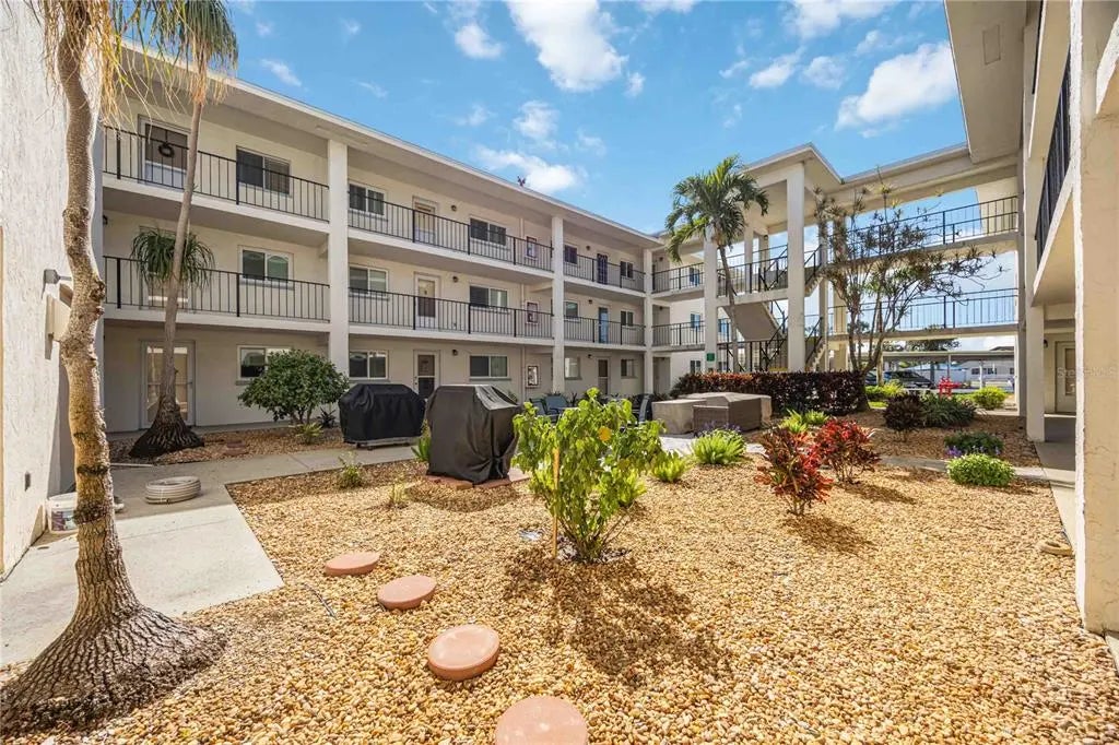 Photo of Listing #D6140336