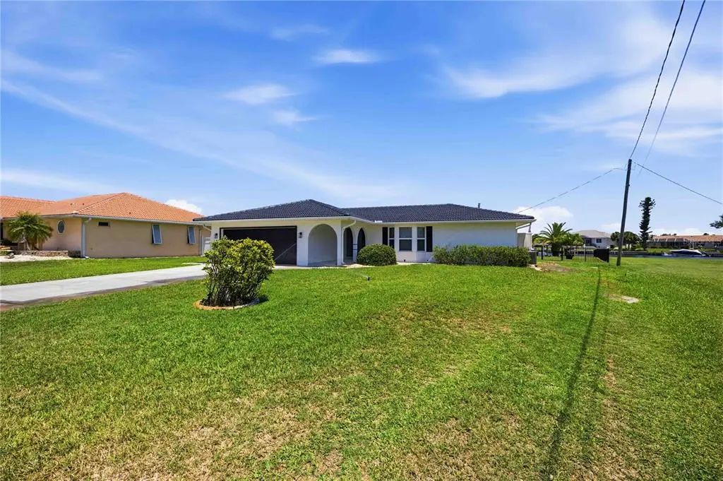 1933 Fairview Drive, ENGLEWOOD