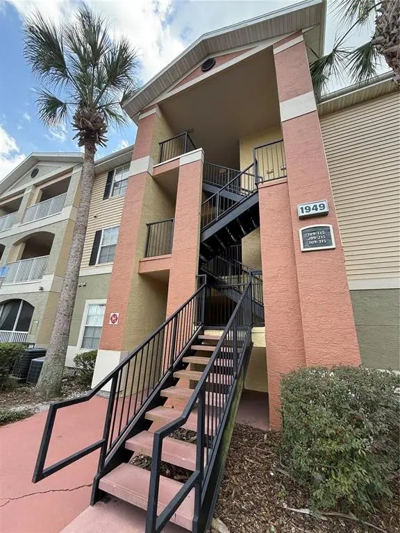 1949 Summer Club Drive 113, OVIEDO