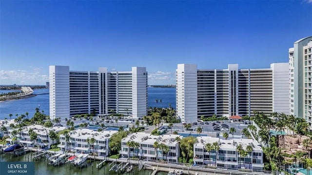 555 Quay Common 705, SARASOTA