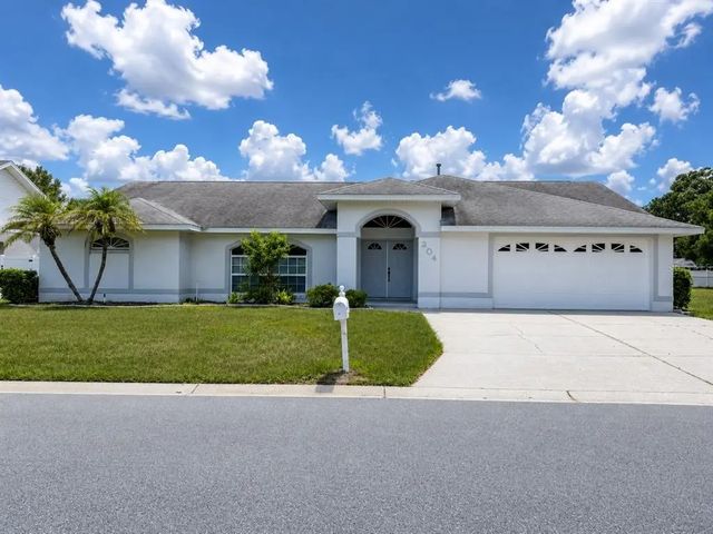 204 Lake Mariam Court, WINTER HAVEN