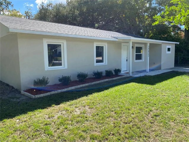 39012 Blue Jay Avenue, ZEPHYRHILLS