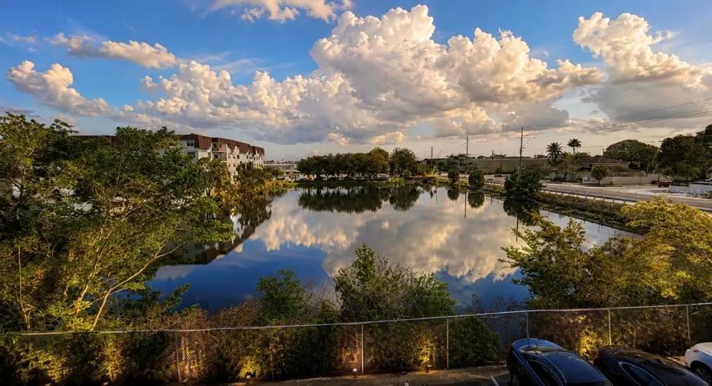 6831 W 14 Court 306, HIALEAH