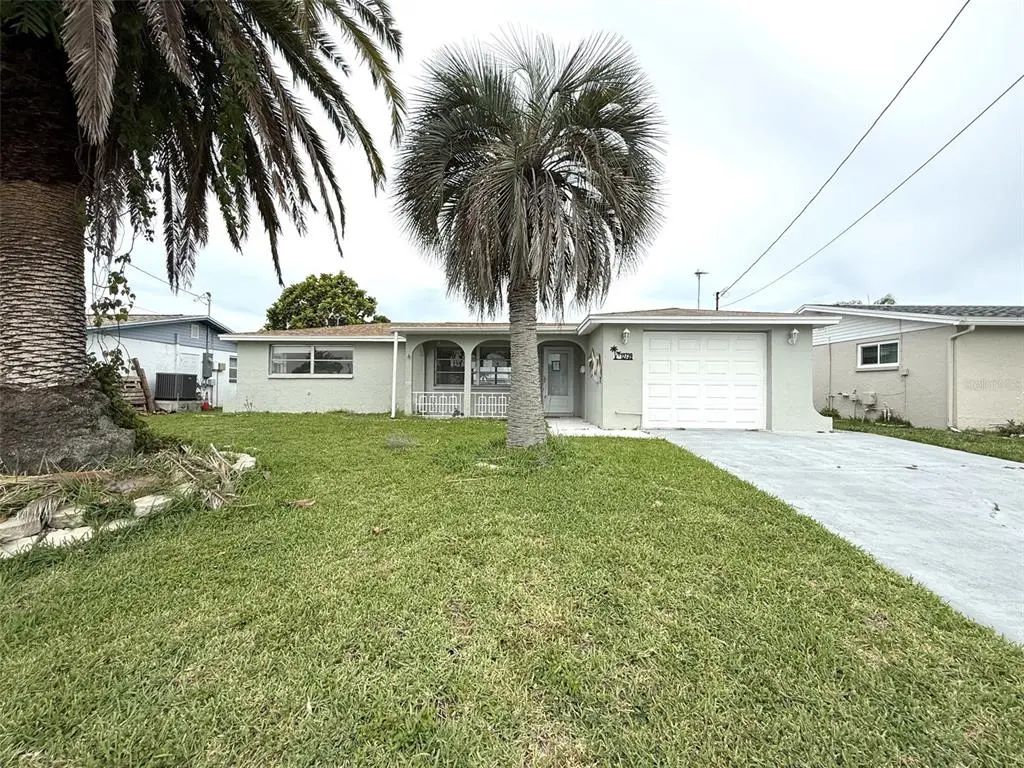 12739 3rd Isle, HUDSON