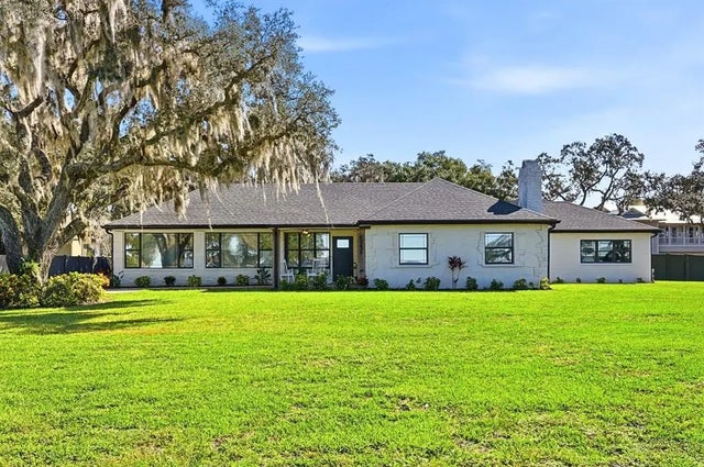 12434 Lakeshore Drive, CLERMONT