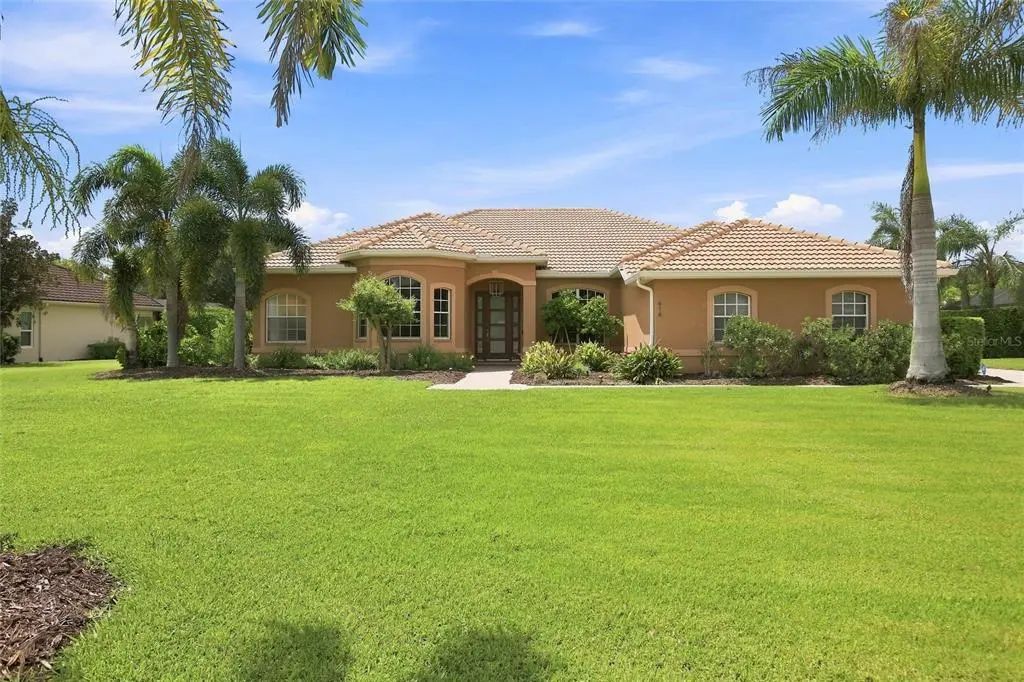 616 Country Meadows Way, BRADENTON