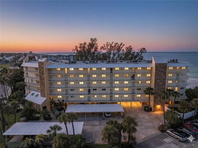 2504 Gulf Boulevard 505, INDIAN ROCKS BEACH