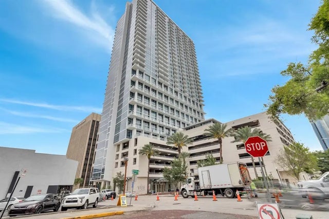150 E Robinson Street 2002, ORLANDO