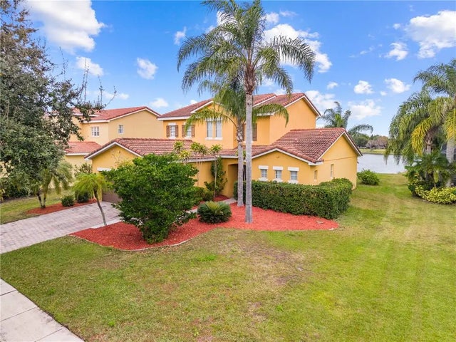 3111 Silver Fin Way, KISSIMMEE