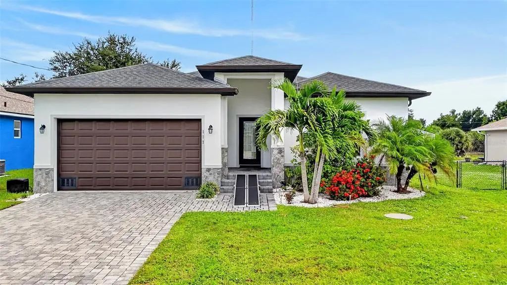 117 Thelma Drive, ROTONDA WEST