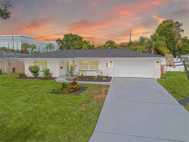 1723 Cypress Avenue, BELLEAIR