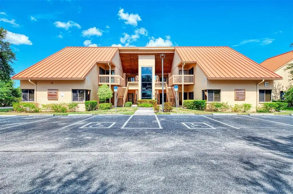 2831 Ringling Boulevard E214, SARASOTA