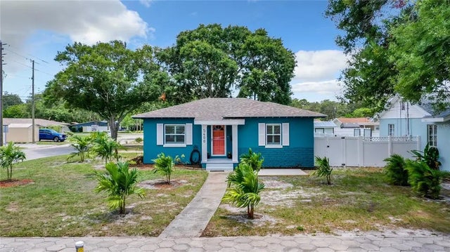 5400 3rd Avenue N, ST PETERSBURG