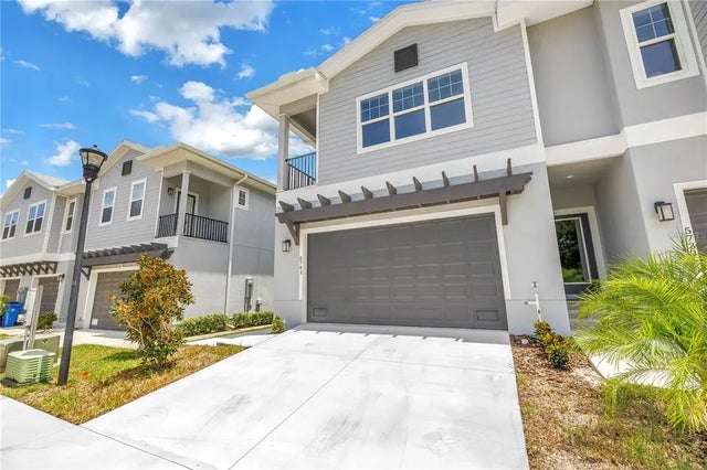 5727 Desert Rose Place, TAMPA