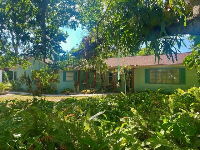 550 46th Street, SARASOTA