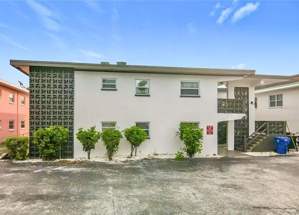 11705 3rd Street E 8, TREASURE ISLAND