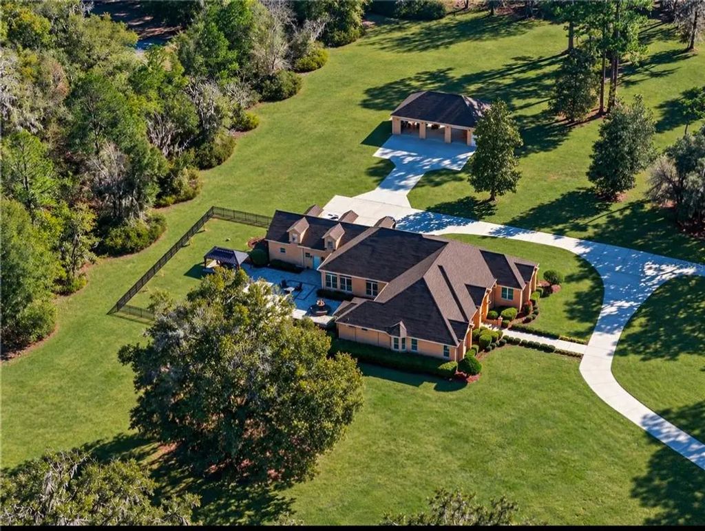 573 Se Nature Drive, LAKE CITY