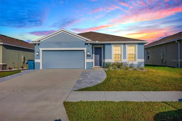 8512 Orchard Grass Street, WESLEY CHAPEL