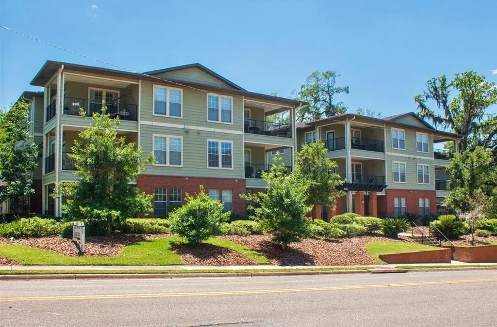 1257 Sw 9th Road 208, GAINESVILLE