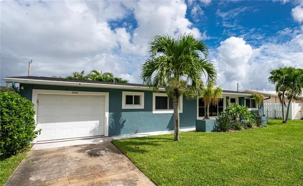 1228 Yacht Club Boulevard, INDIAN HARBOUR BEACH