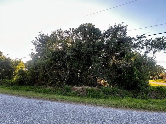 Topeka Lane, NORTH PORT