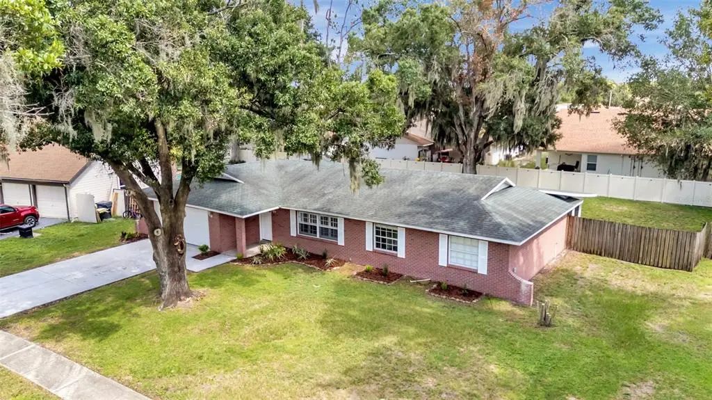 4520 Old Colony Road, MULBERRY