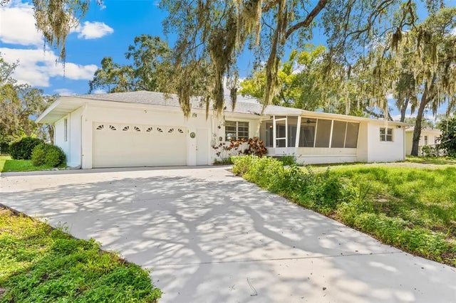 14 E Bay Street, DAVENPORT