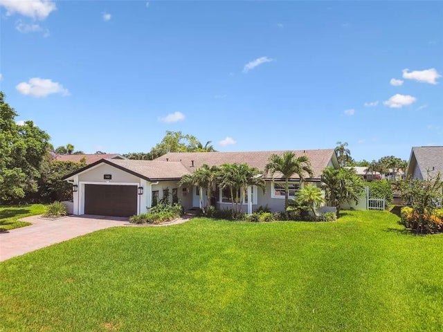 1432 50th Avenue Ne, ST PETERSBURG