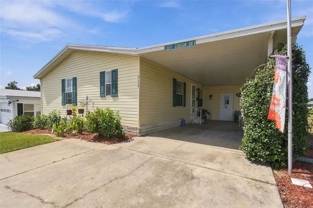 37340 Neukom Avenue, ZEPHYRHILLS