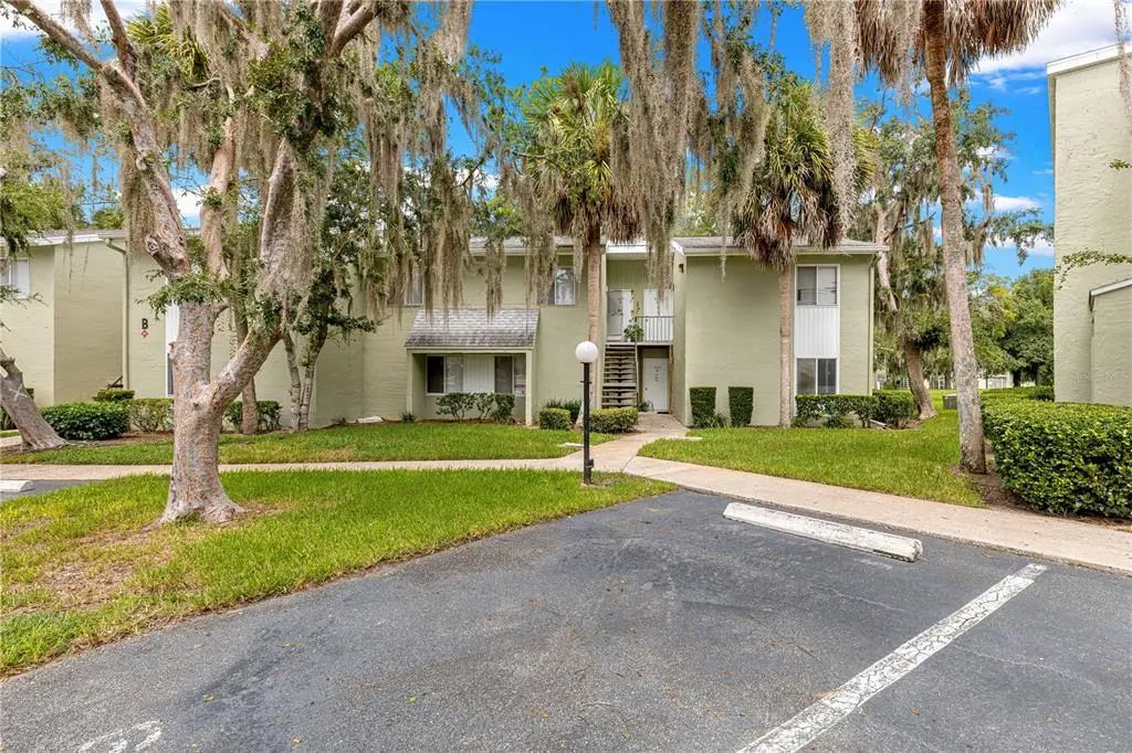 624 Fairways Circle A, OCALA