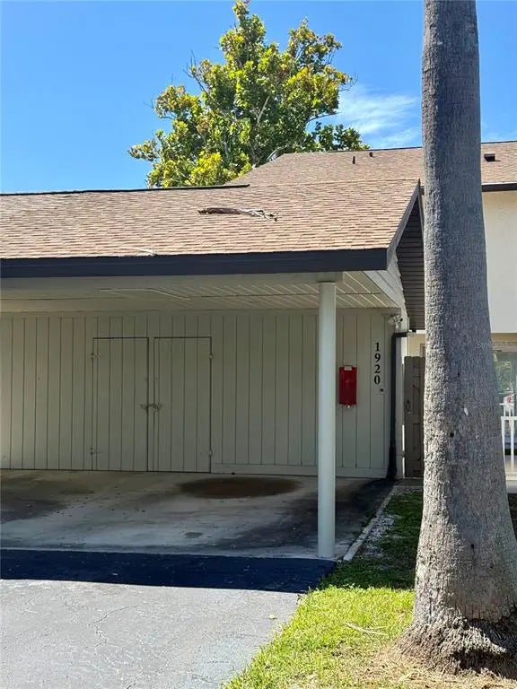 1920 Whitney Way, CLEARWATER