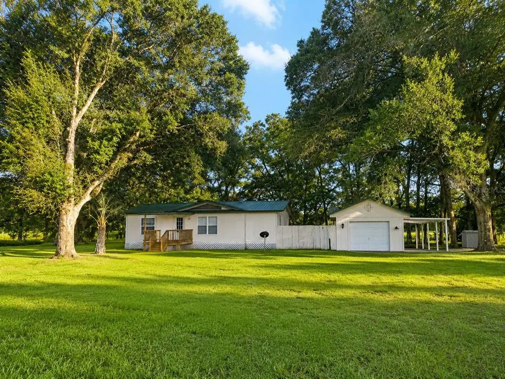 25256 Richbarn Road, BROOKSVILLE