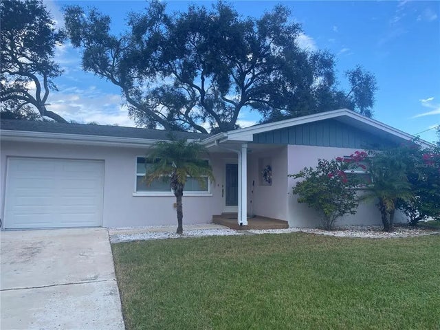 1991 Sierra Circle S, LARGO