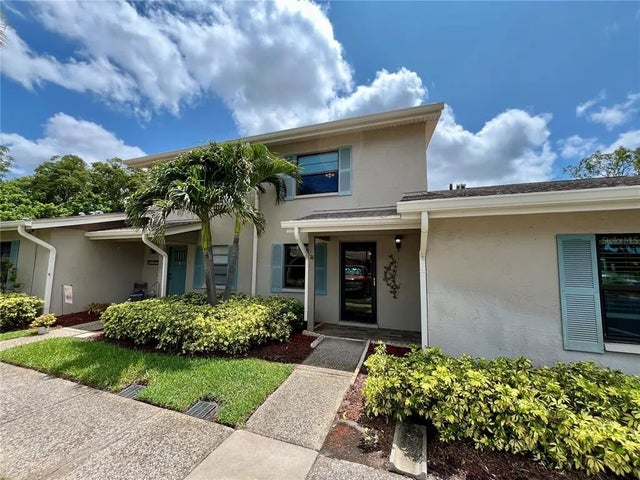 2131 Ridge Road S 76, LARGO