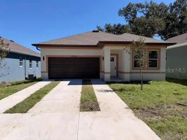 8703 N 48th Street, TAMPA
