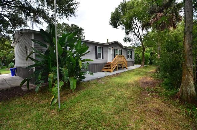 515 Twin Lakes Circle, LAKELAND