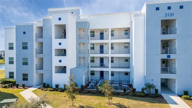 3131 Paradox Circle 401, KISSIMMEE